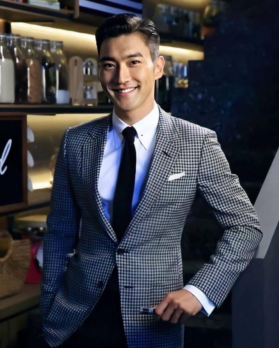 instagram.com/asassmile