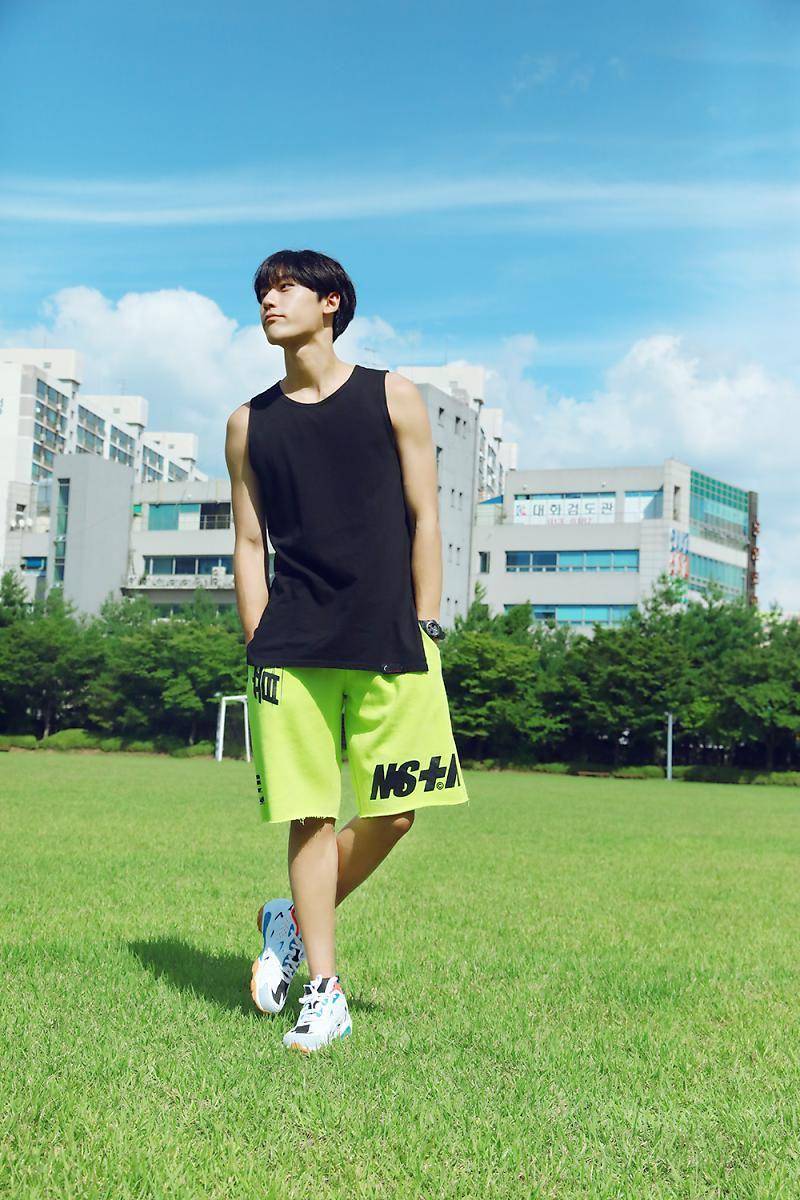 Yuehua Entertainment via naver.com