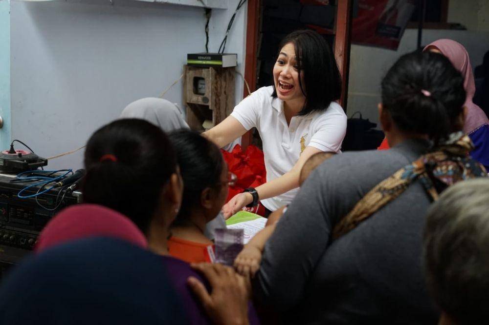 Staf Khusus Presiden RI, Dini Purwono (Twitter/@dini_purwono)