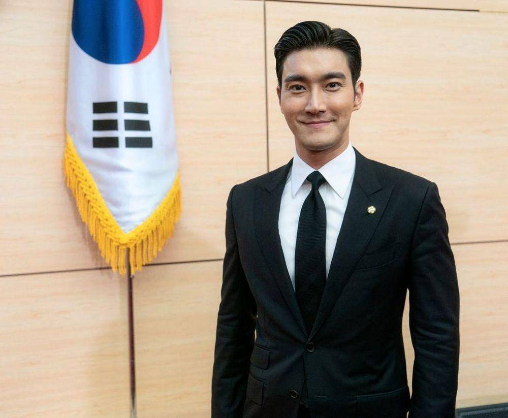 instagram.com/siwonchoi