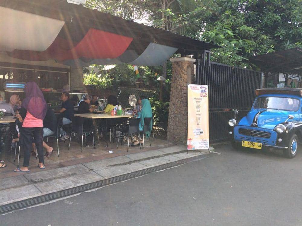 instagram.com/warungdoel