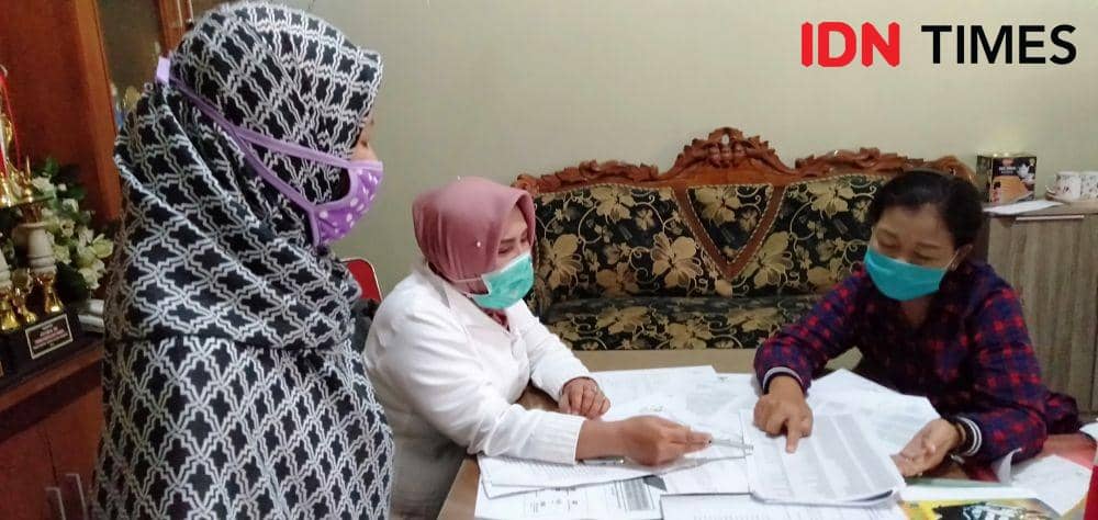 Merasa Sudah Mampu, Yustina Kembalikan Bantuan Uang dari Kemensos