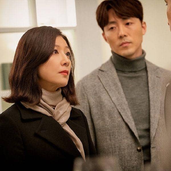 Netizen Berharap Jadian, 10 Potret Dokter Ji & Dokter Kim di TWOTM