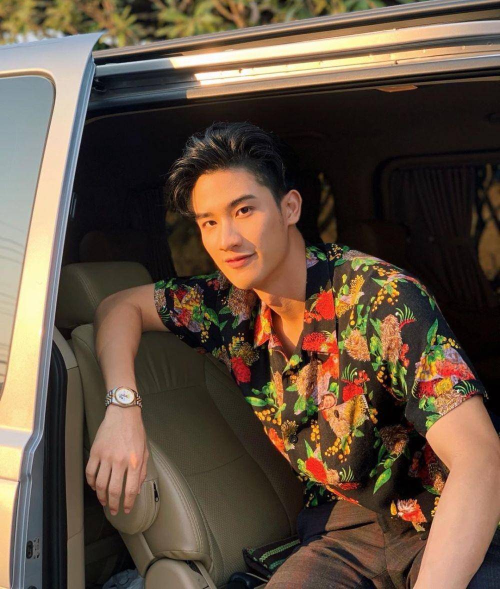 Instagram.com/tawan_v