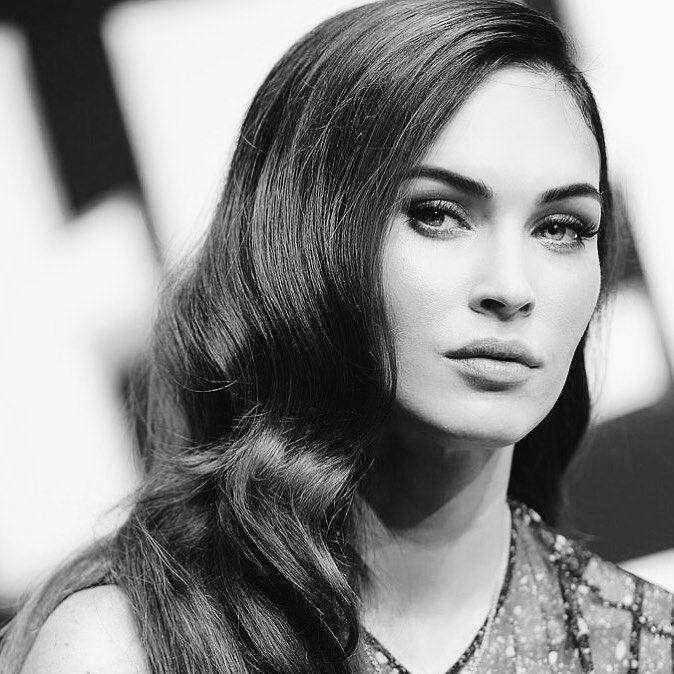 instagram.com/meganfox