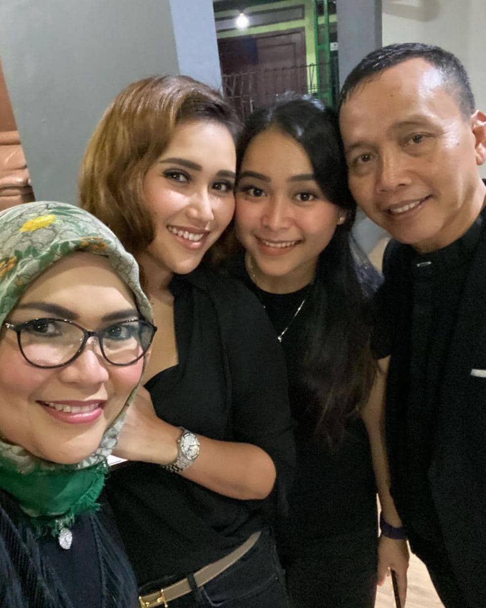 instagram.com/mom_ayting92_