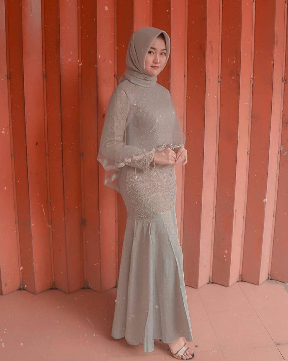 Instagram/kebayaoutfit