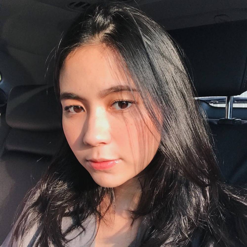 Instagram.com/ashzahrantiara