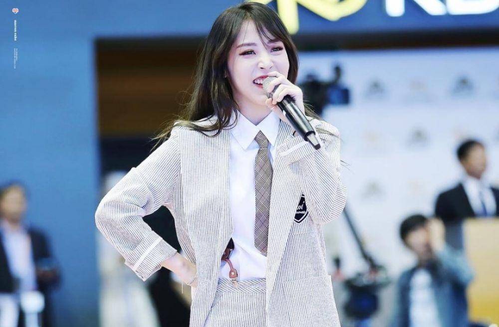 Instagram.com/moonbyul.goddes