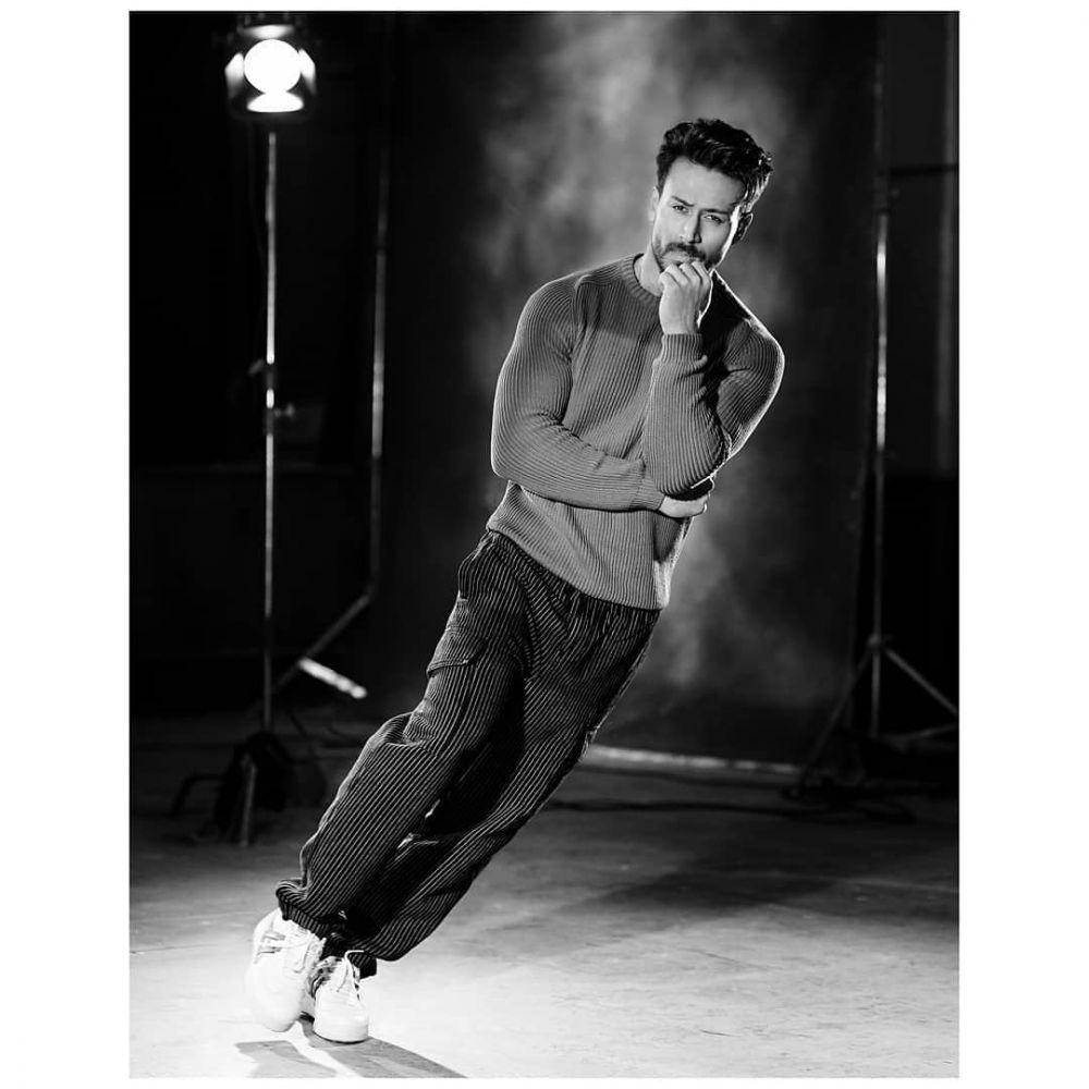 Instagram.com/tigerjackieshroff