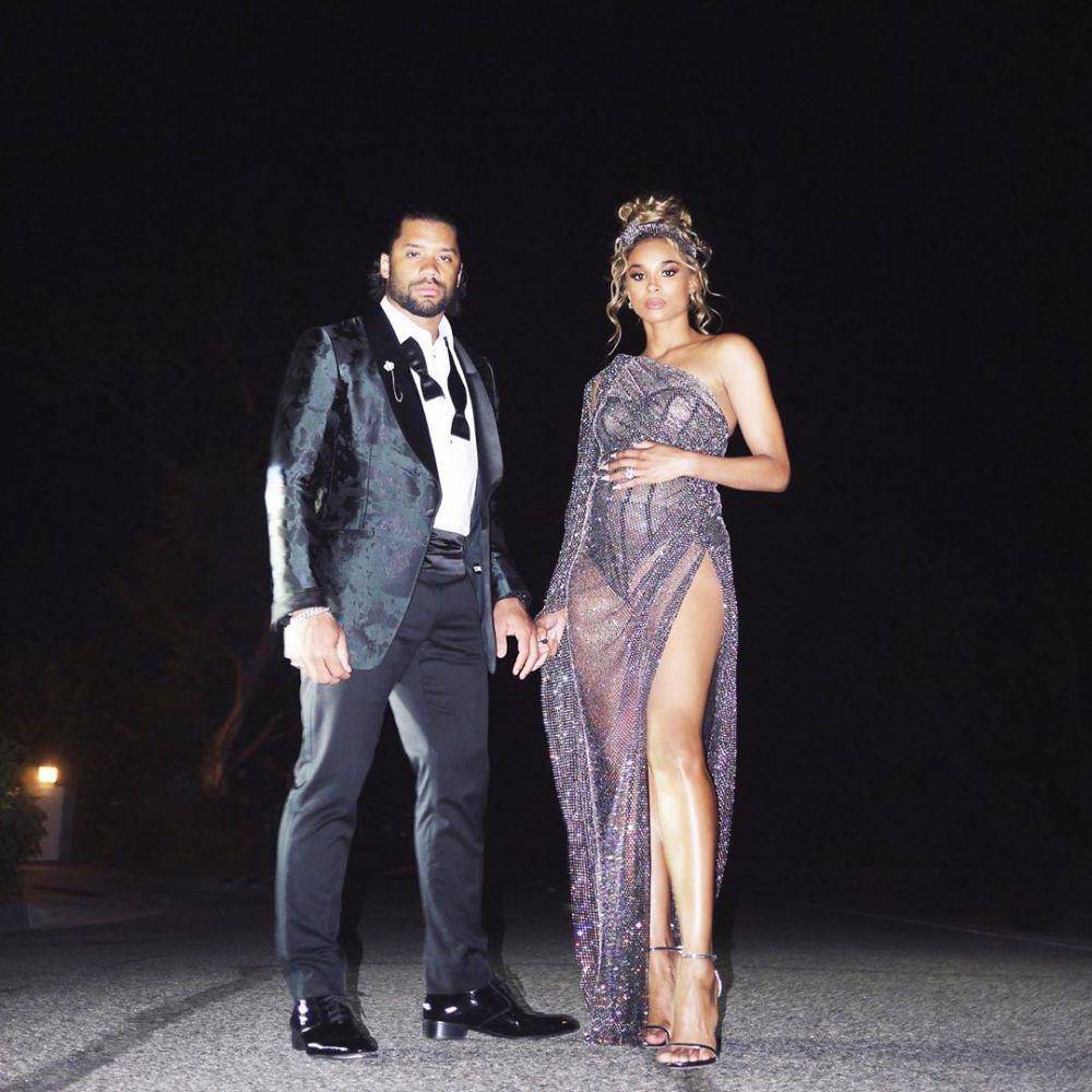 instagram.com/ciara