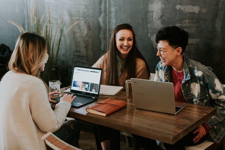 9 Strategi untuk Belajar Bahasa Baru Biar Jadi Multilingual Person