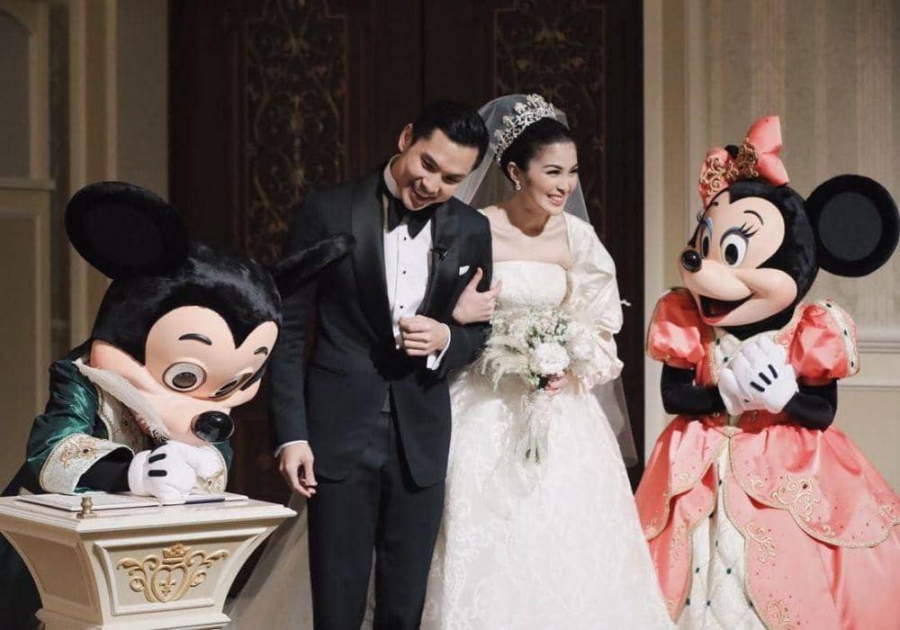 Bak Negeri Dongeng, Ini 8 Pernikahan Artis Indonesia Paling Mewah