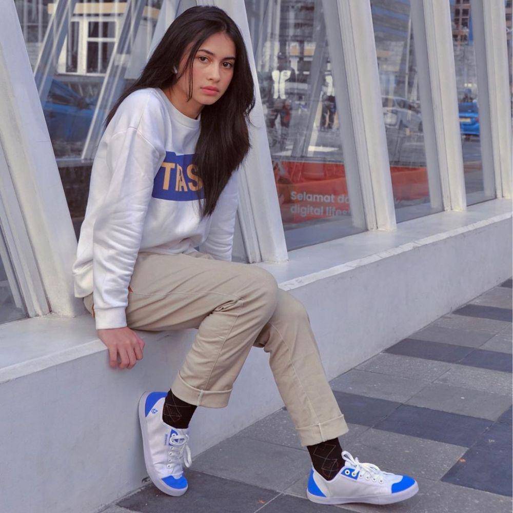 instagram.com/sintyamarisca