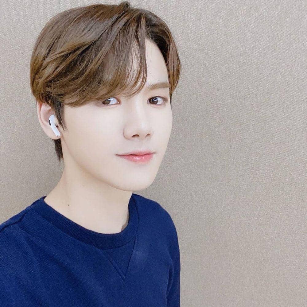 Instagram.com/minhee_cravity