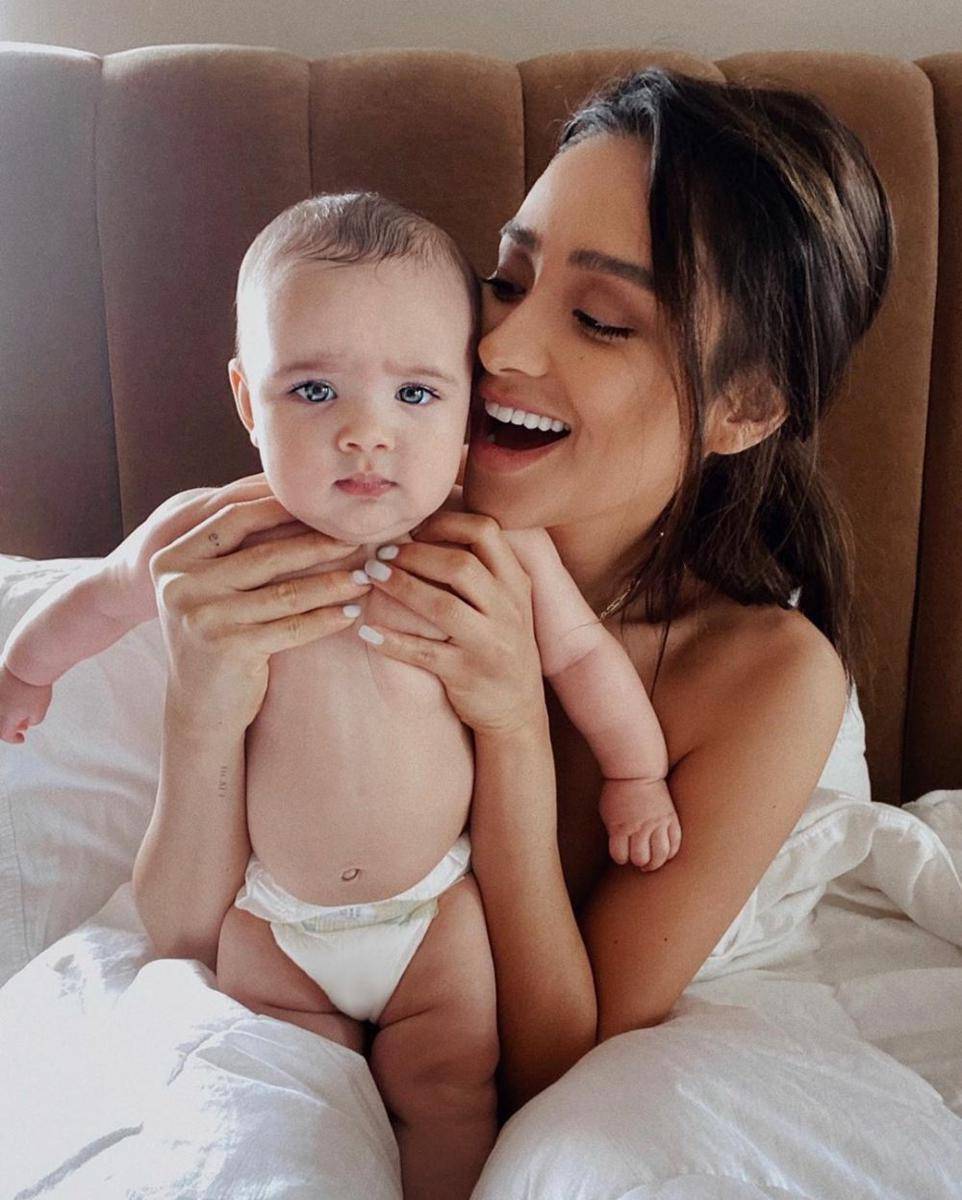 Instagram.com/shaymitchell