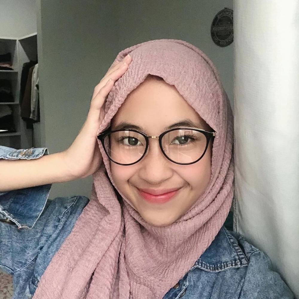 Instagram.com/adiba.knza