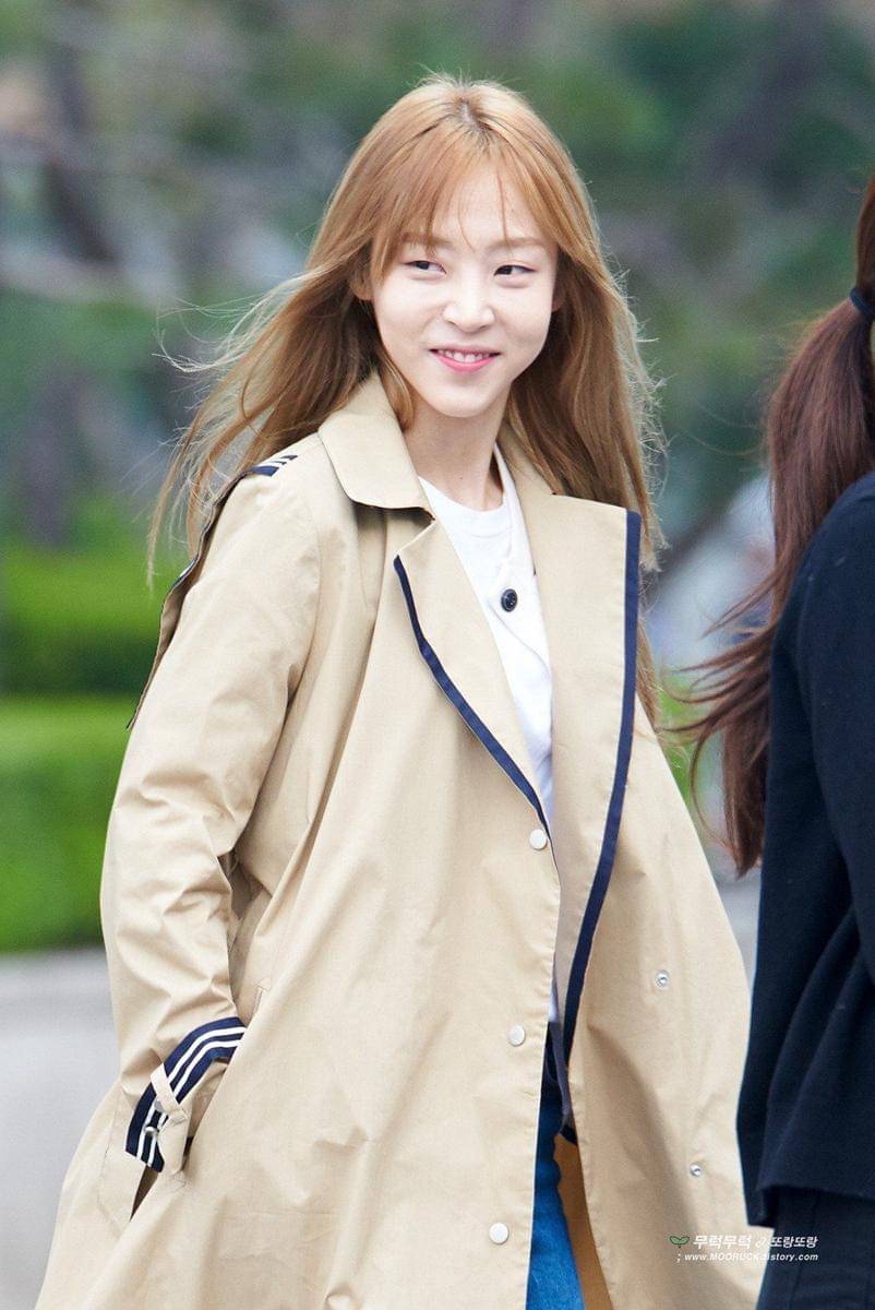 Twitter.com/filesmoonbyul
