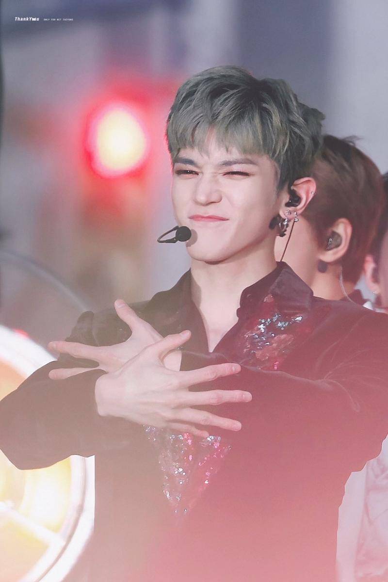 Twitter.com/tysmiling