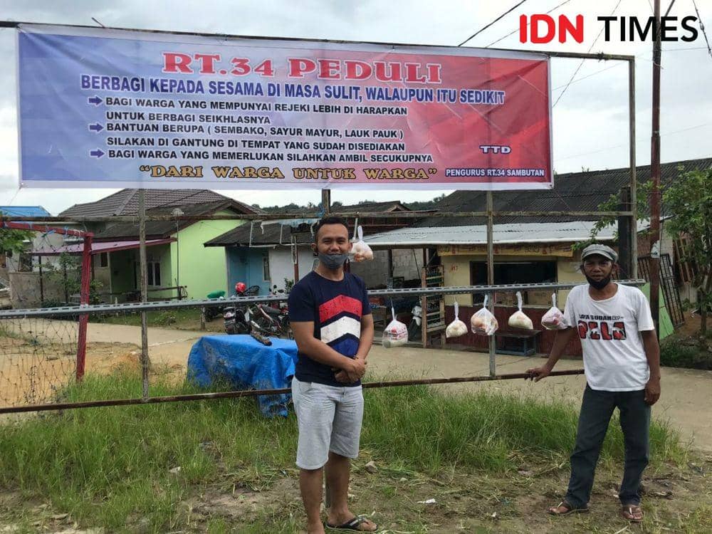 Masa Pandemik, Warga Samarinda Bantu Sesama dengan Sembako Gantung