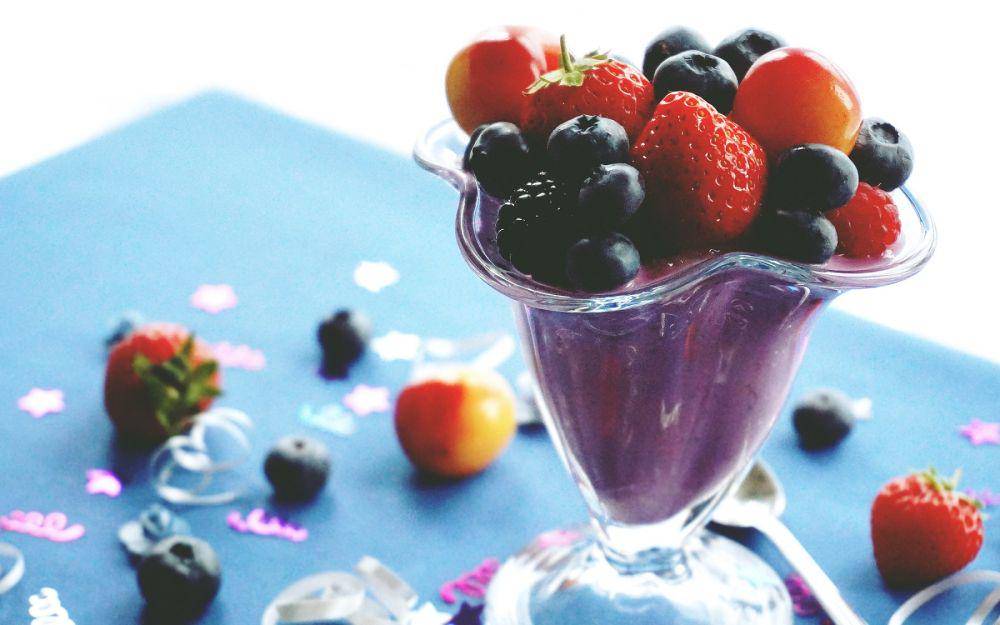 ilustrasi smoothies (pexels.com/SuzyHazelwood)