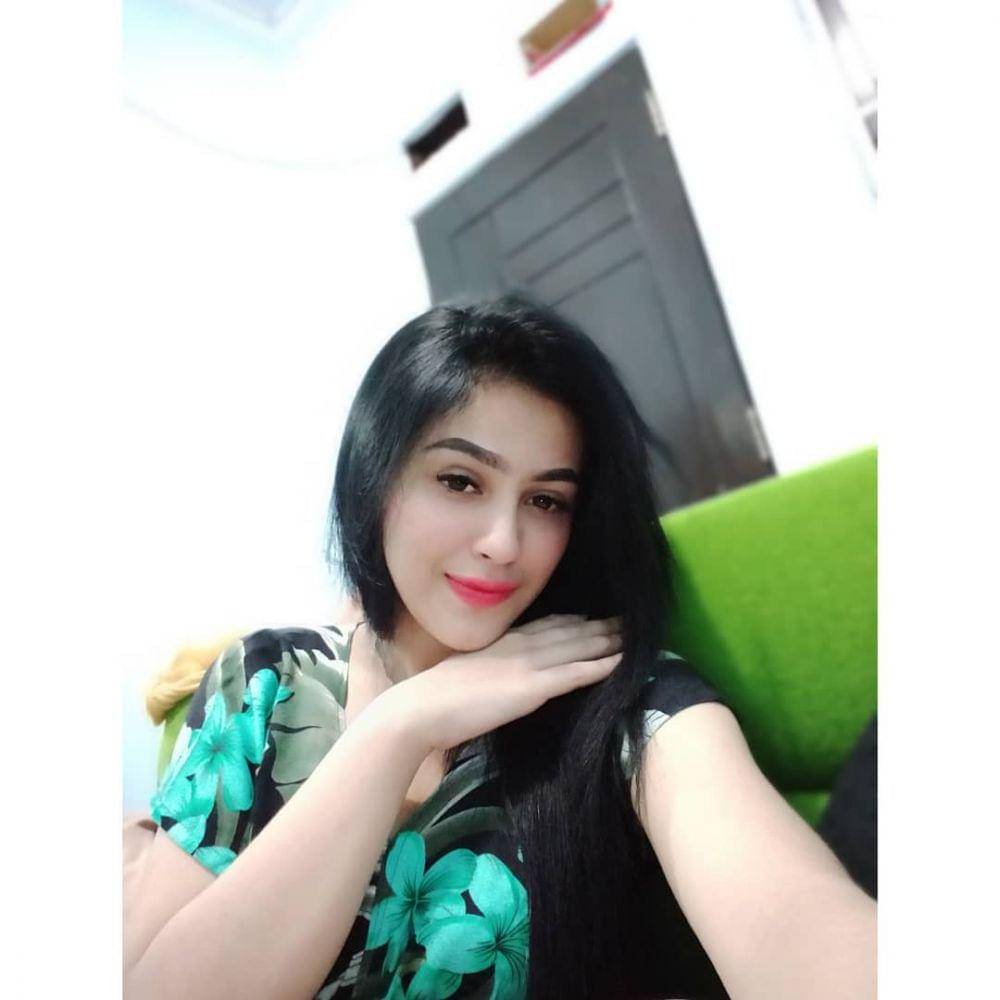 instagram.com/kaniadewialgahbby