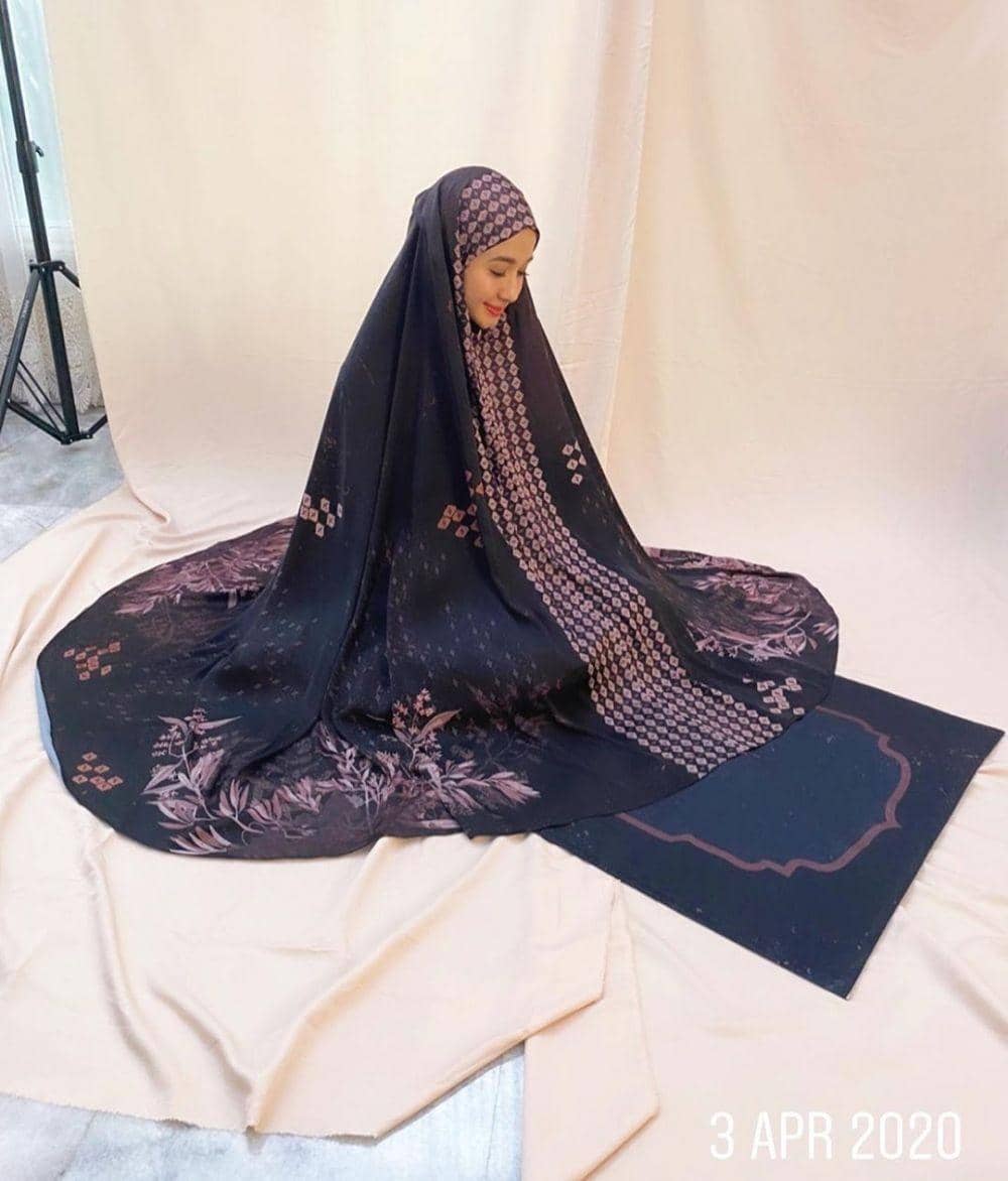 instagram.com/laudyacynthiabella