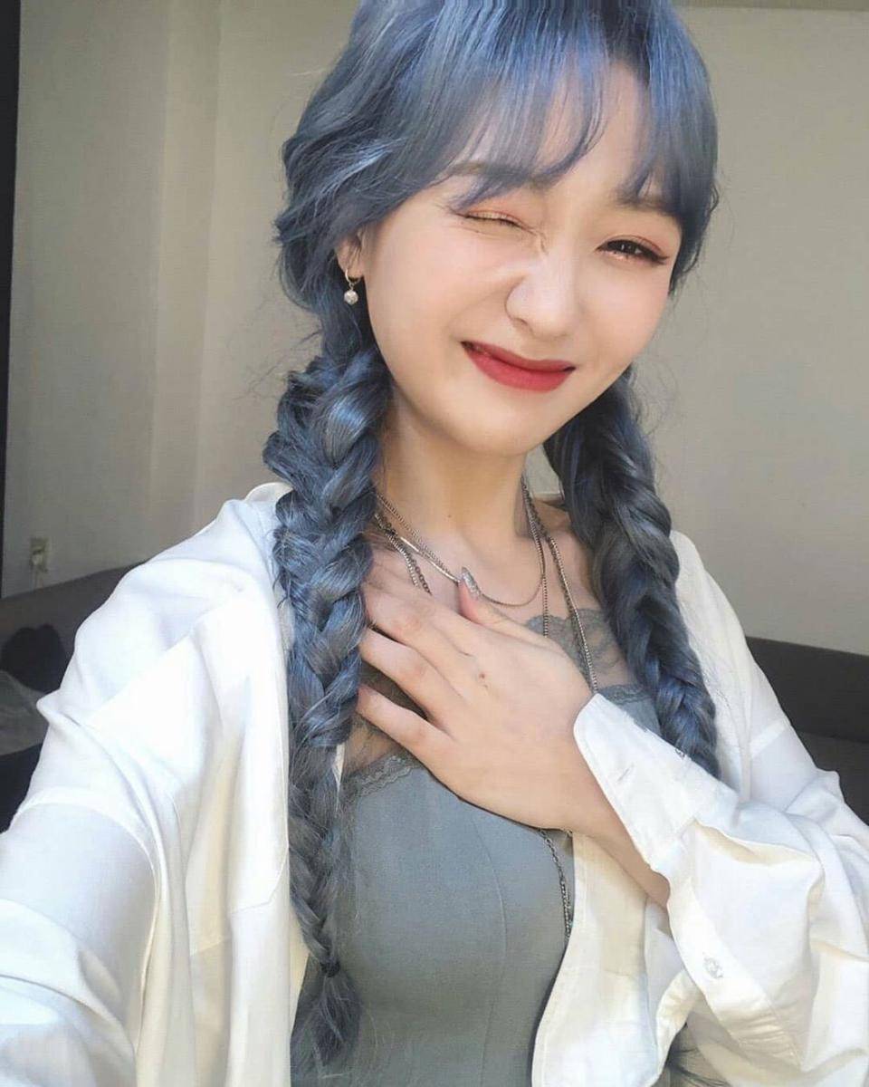 Instagram.com/lvlzryusujeong_