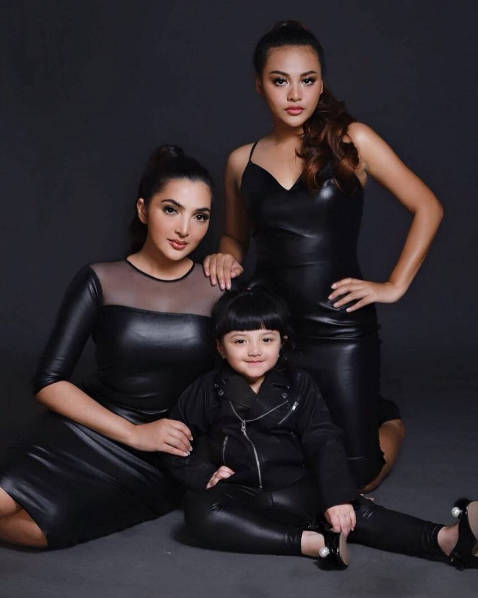 Instagram.com/Aurelie.hermansyah