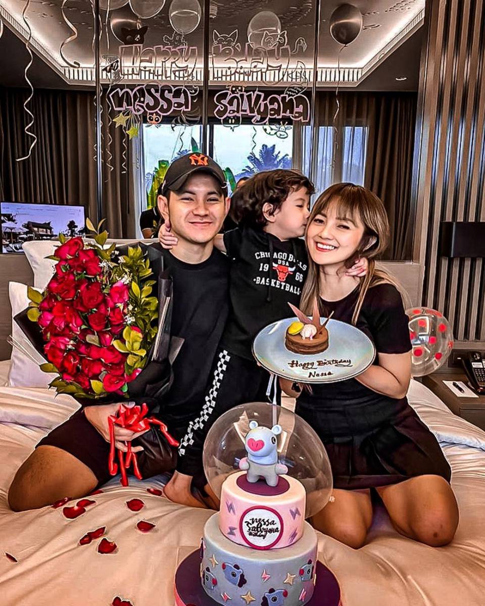 instagram.com/aditsur88
