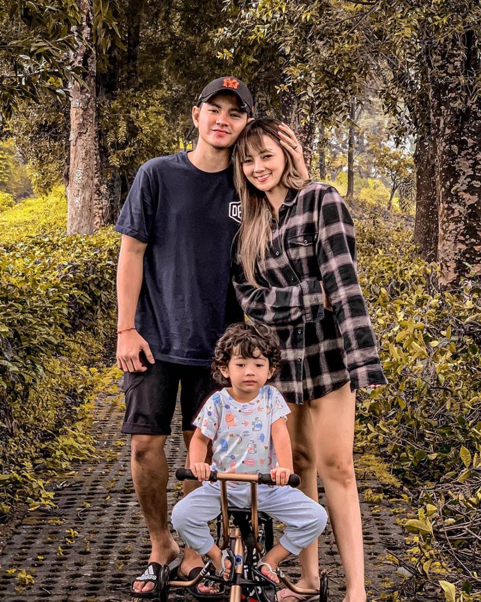 instagram.com/aditsur88