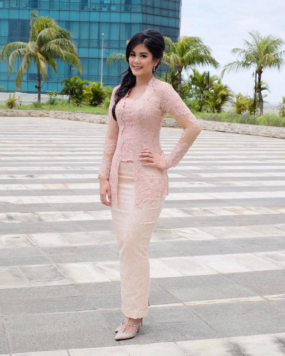 instagram.com/rasyenahikmayudi