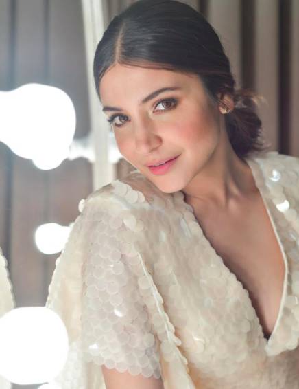 instagram.com/anushkasharma