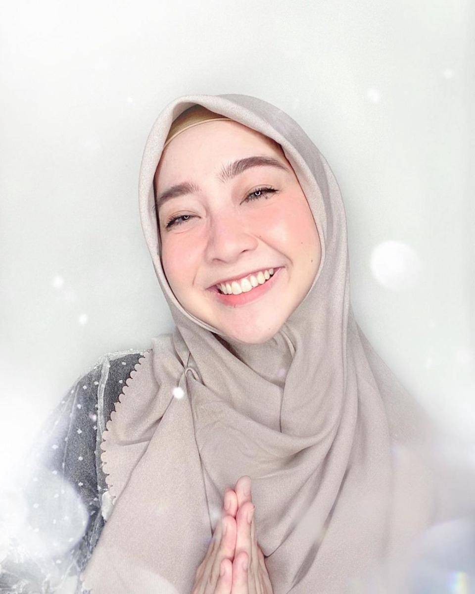 instagram.com/astaririri