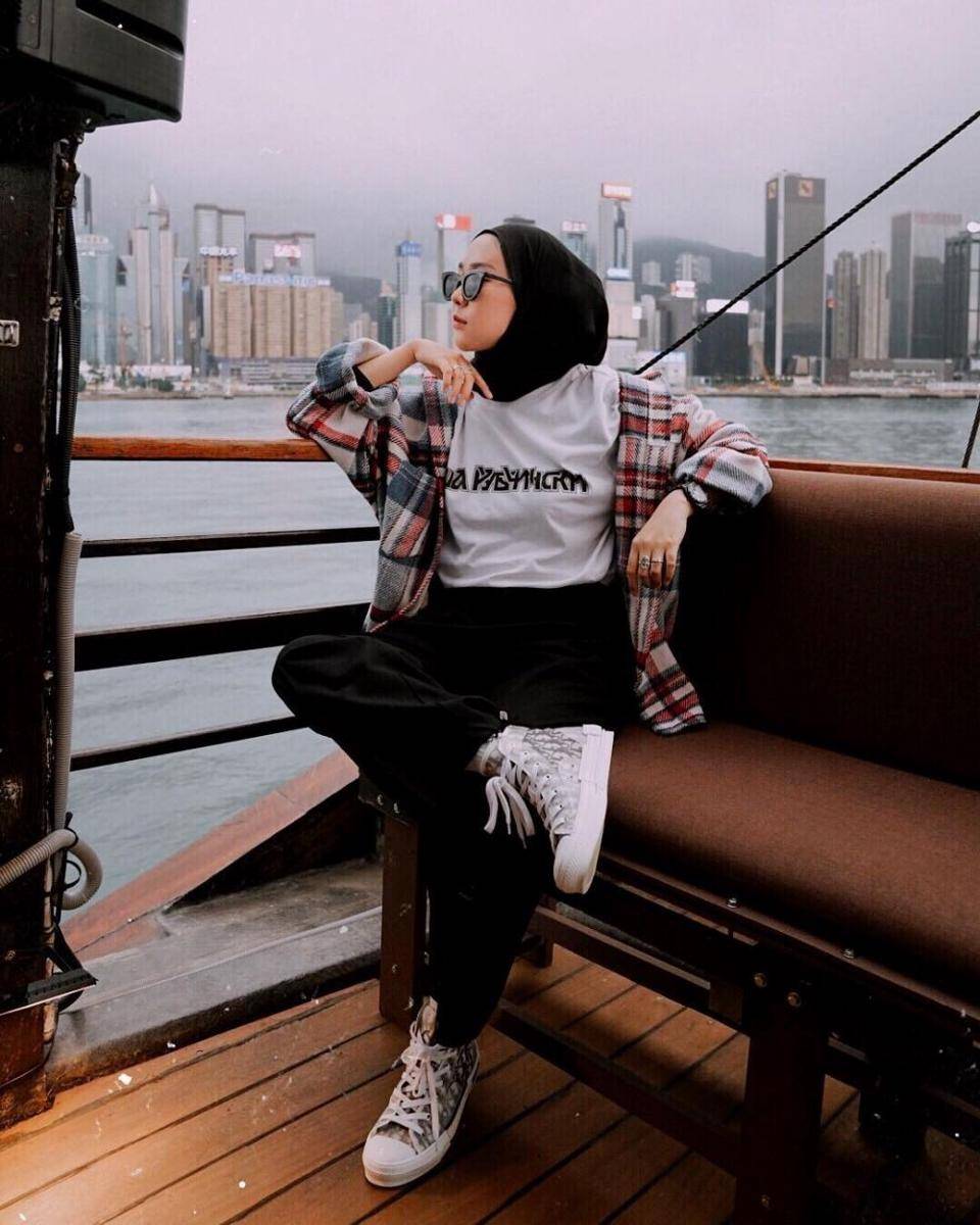 instagram.com/strngrrr
