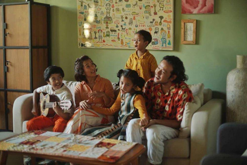 potret Dwi Sasono dan keluarga (Instagram.com/widimulia/)