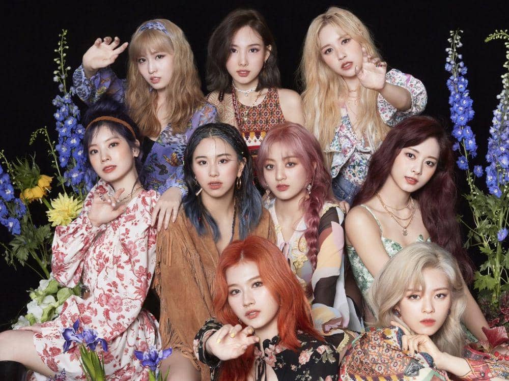 Comeback "MORE & MORE", 12 Foto Konsep TWICE Siap Bikin Kamu Kepincut!