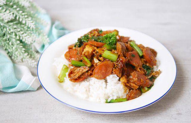 nasi gila (heytheresia.com)