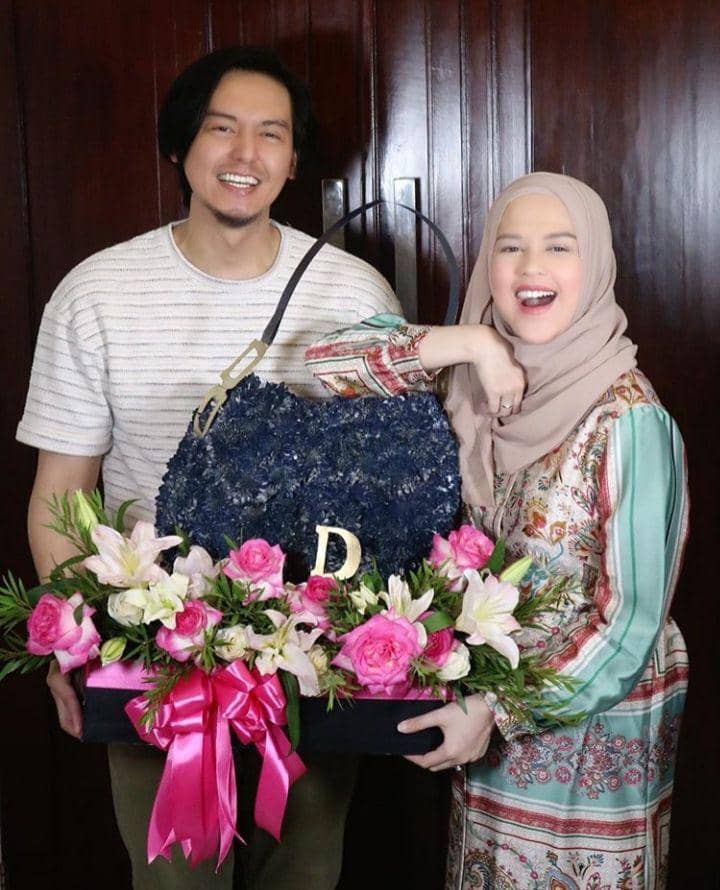 Instagram.com/cutratumeyriska