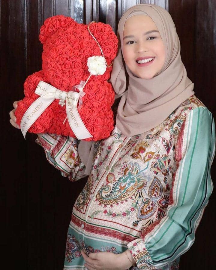 Instagram.com/cutratumeyriska