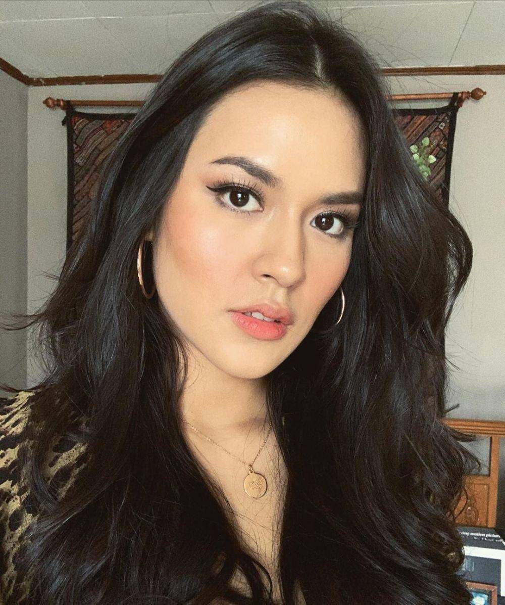 instagram.com/raisa6690