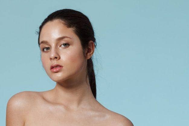 8 Tanda di Luar Sadar saat Perempuan Sedang Terangsang