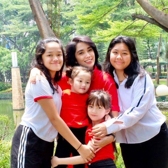 Instagram.com/ussypratama