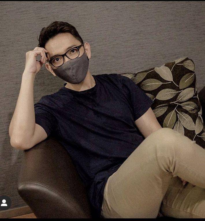 Instagram.com/itsjohnmartint/