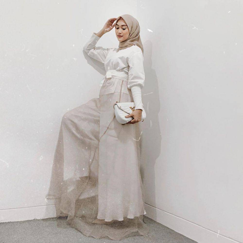 instagram.com/indahnadapuspita
