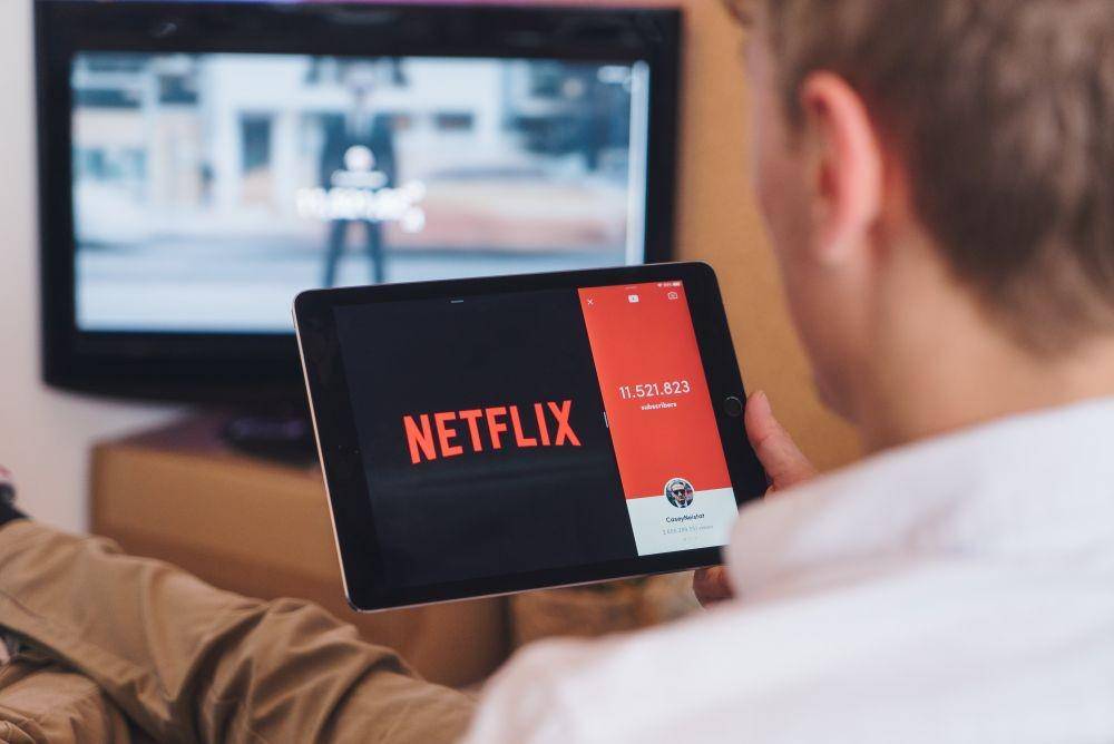 ilustrasi Netflix (unsplash/YTCount)