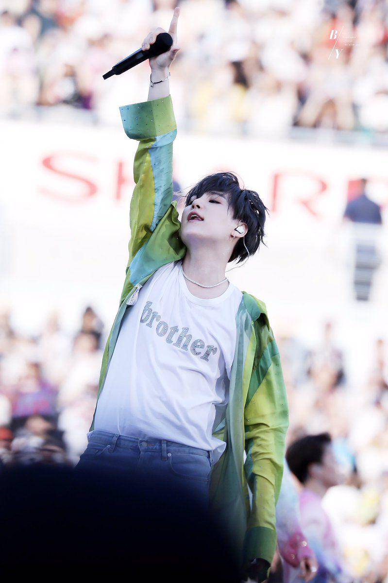 twitter.com/yoongisarchive