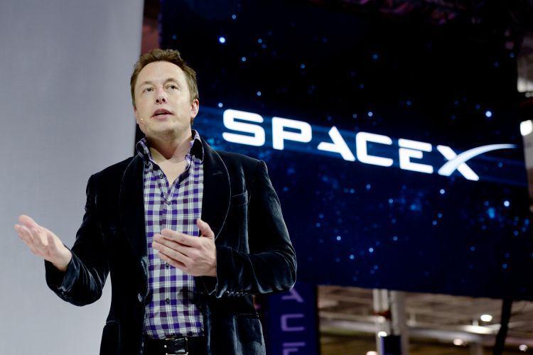 Mengenal Elon Musk, Pengusaha Sukses di Balik Peluncuran Roket SpaceX