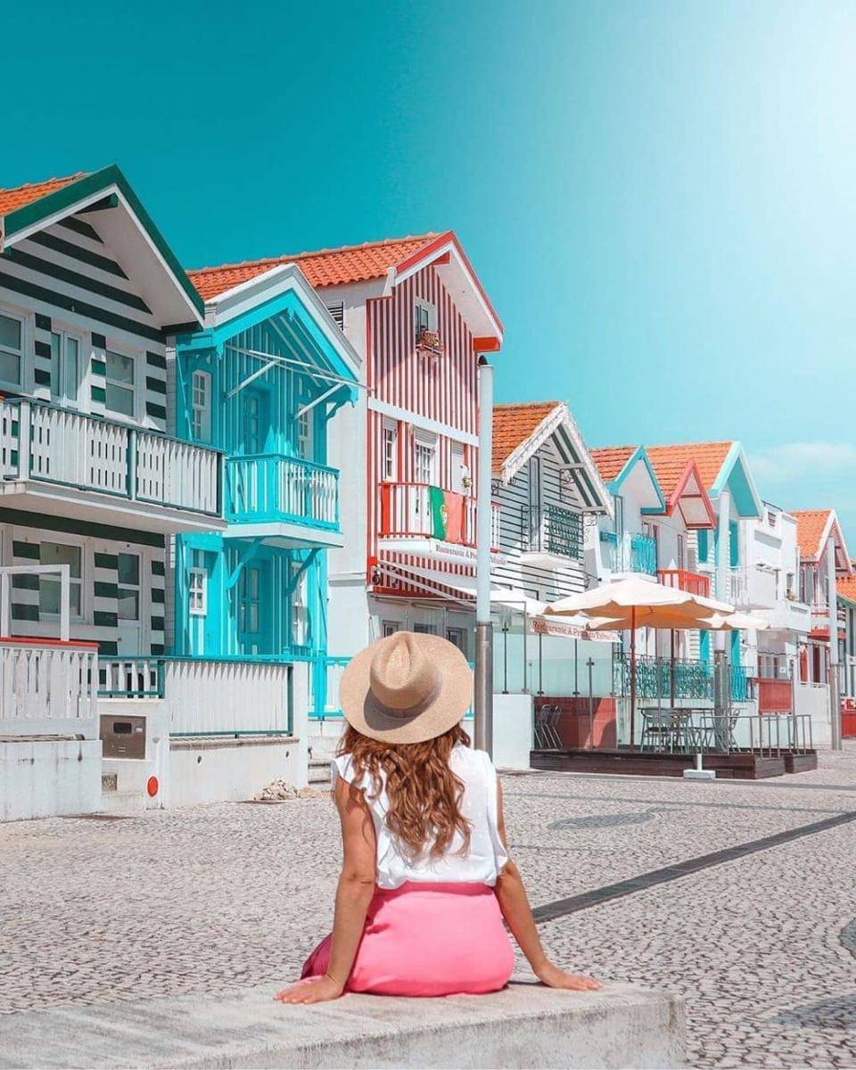 instagram.com/lucindagon.travel