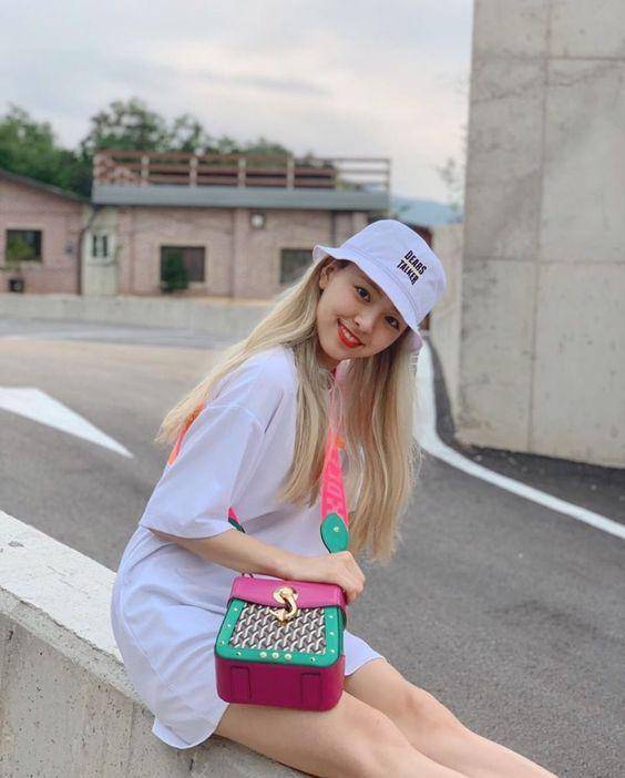 instagram.com/itzy.all.in.us